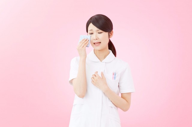 女性