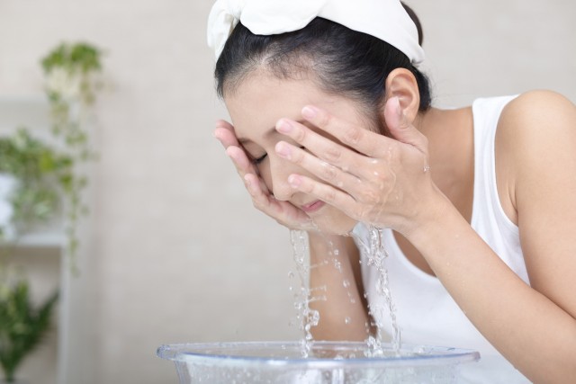 洗顔パウダーはニキビケアに効果はあるの？